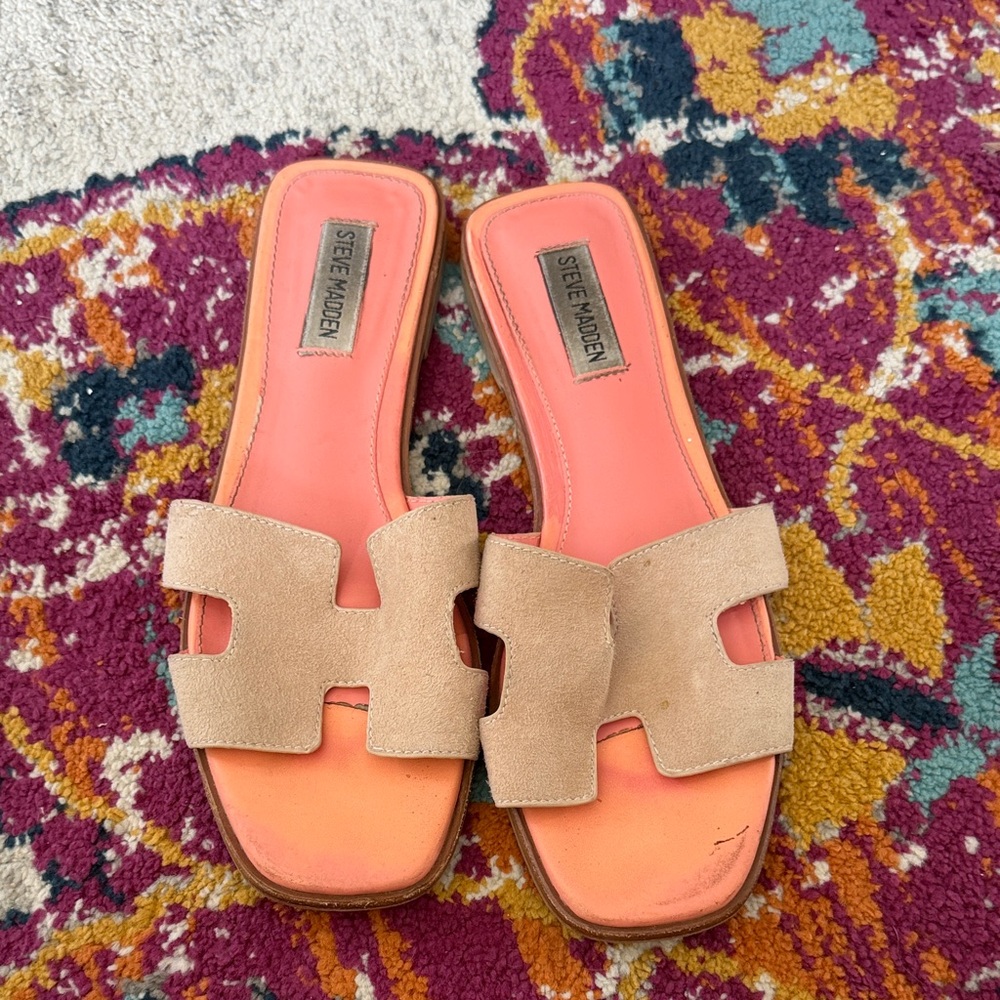 Steve Madden Tan Suede Slide Sandals with Coral Insole Size 9